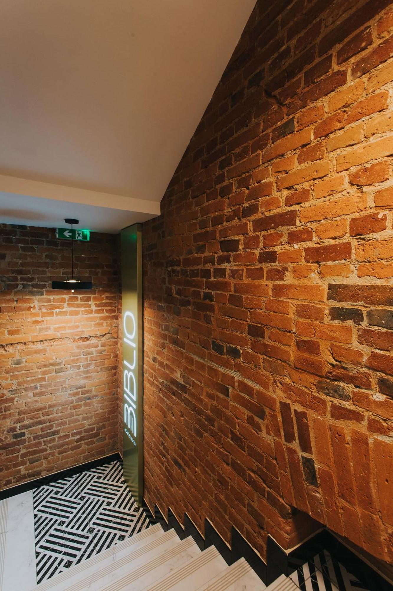 Apartamenty Biblio Лодзь Экстерьер фото