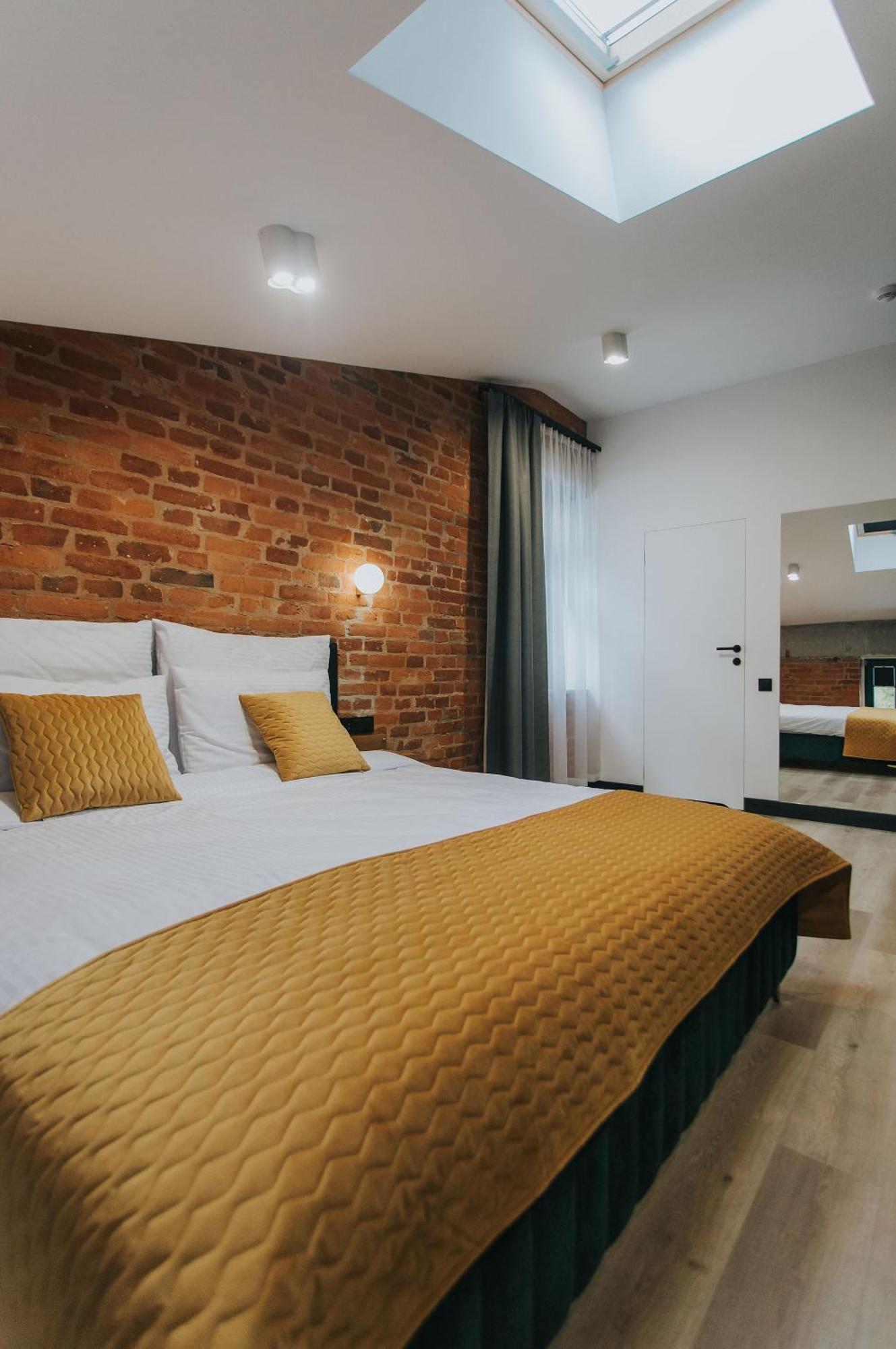 Apartamenty Biblio Лодзь Экстерьер фото