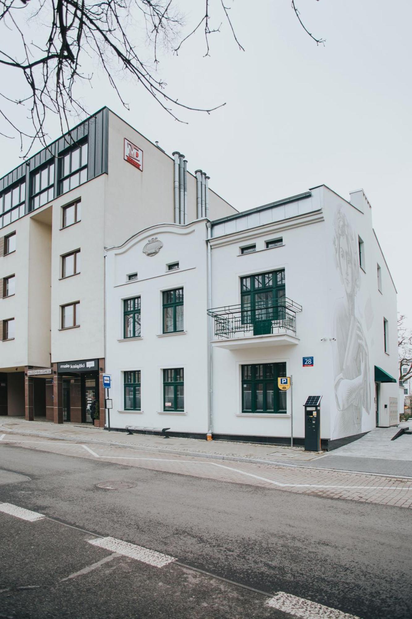Apartamenty Biblio Лодзь Экстерьер фото