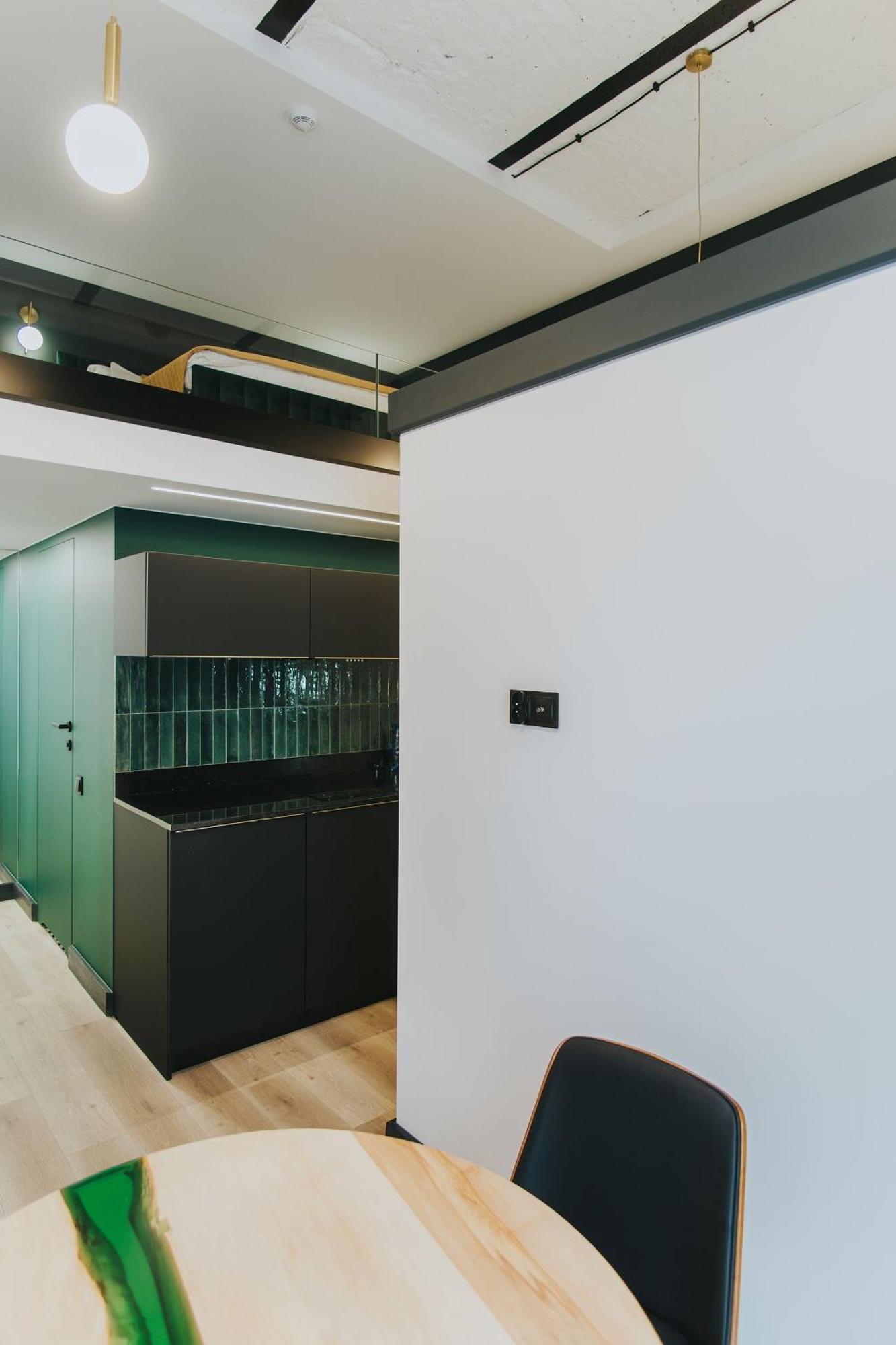 Apartamenty Biblio Лодзь Экстерьер фото